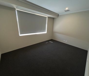 11 Goldrush Way, Baldivis WA 6171 - House For Rent | Domain - Photo 6