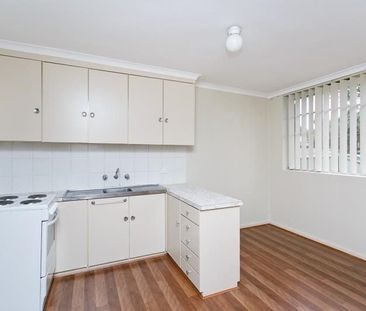 2/9 Charles Street, Queanbeyan - Photo 2