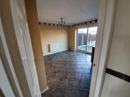 Hobart Close, Chelmsford - Photo 2