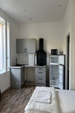 Location Appartement 1 pièce 22m² TOULON 83100 - Photo 3