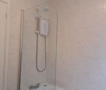 2 bedroom maisonette to rent - Photo 6