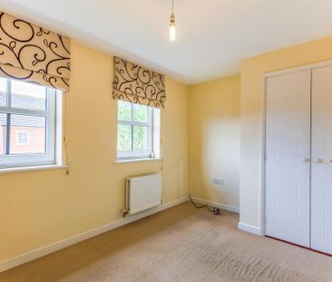 2 bedroom semi-detached house to rent - Photo 5