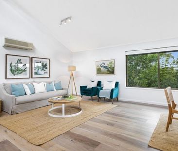 204 Kenmore Road, Fig Tree Pocket QLD 4069 - House For Rent | Domain - Photo 1