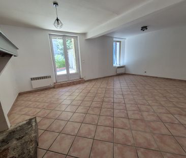 Location Appartement 1 pièce 30m² CASTELNAUDARY 11400 - Photo 1