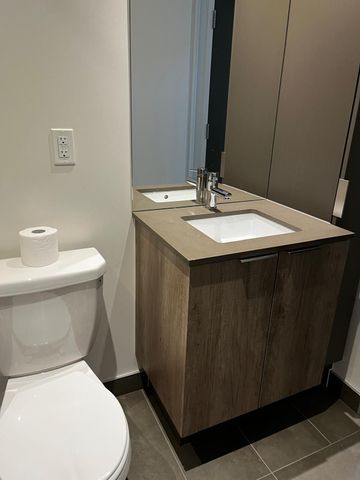 For Lease - 448 Burnhamthorpe Road Unit# 2209, Mississauga, Ontario - Photo 5