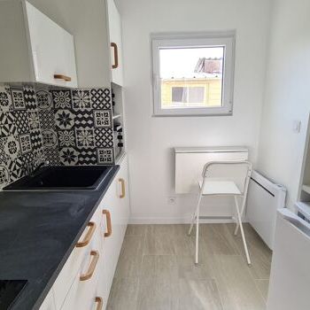 Appartement 1 pièces 19m2 REIMS 508 euros - Photo 1