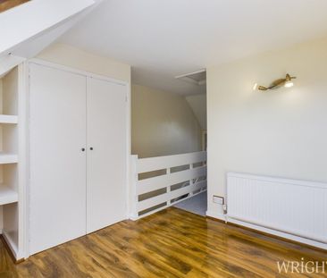 1 bedroom Maisonette - The Paddocks, Welwyn Garden City - Photo 3