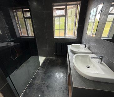 3 bedroom property to rent - Photo 3