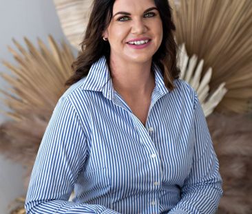 Premium Four-Bedroom Family Home in a Convenient Location - Photo 1