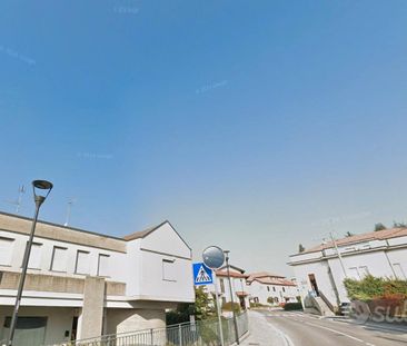Bilocale a Vertemate con Minoprio con Posto Auto - Photo 1