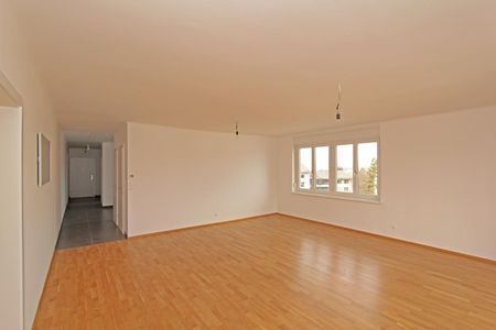 Sanierte Mietwohnung - 1 Monat MIETFREI - Photo 3