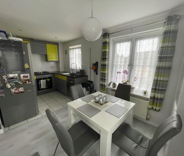 St. Josephs Green, Welwyn Garden City - Photo 2