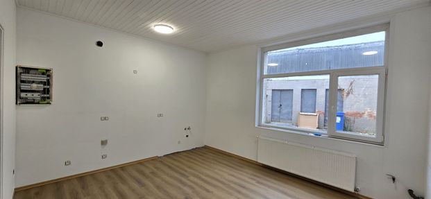 Maison entièrement rénovée de 3 ch dans une rue paisible - Photo 1