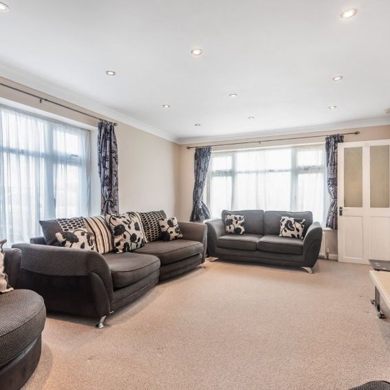 Hazell Way, Stoke Poges, Buckinghamshire,SL2 - Photo 1