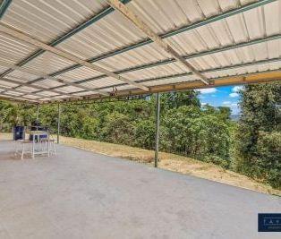 Peaceful 3-Bedroom Home in Leafy Strathdickie - Photo 4