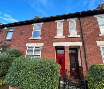 2 Bedroom Terraced House - Photo 4
