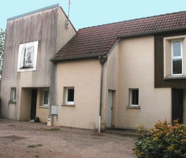 Appartement T1 bis en duplex à JOUX LA VILLE - Photo 3