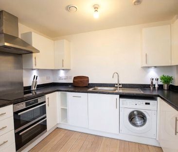 Chancellor Way, Dagenham, RM8 - Photo 4