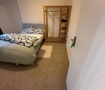 2 bedroom house share to rent - Photo 3