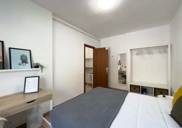 Carrer de Sardenya, Barcelona, Catalonia 08018