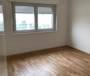 Superbe 4.5 pièces en rez-de-jardin. - Photo 3