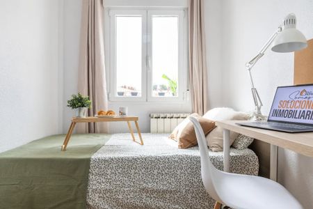 Calle Santa Eva, Madrid, Community of Madrid 28021 - Photo 2