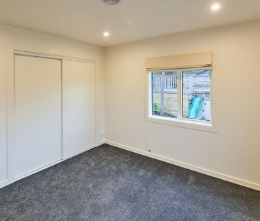 Fully renovated house with amazing views - Photo 5