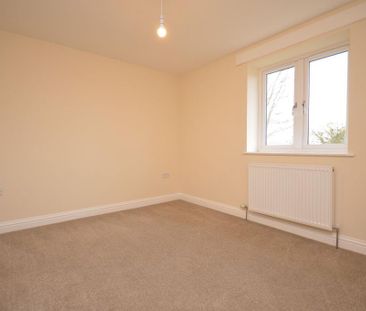 3 bedroom detached house to rent - Photo 4