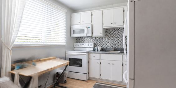 4 ½ LIBRE LE 1ER AVRIL - Photo 3