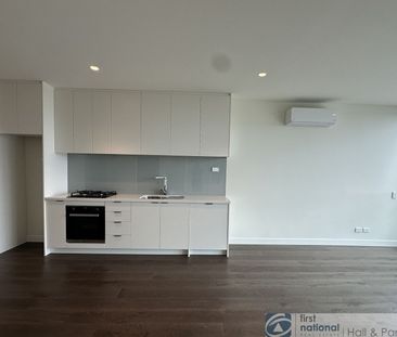 Welcome to THE LONSDALE - Photo 3
