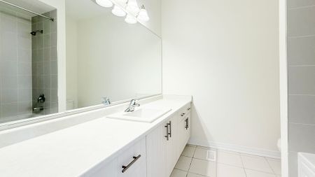 For Lease - 80 Lunay Drive, Richmond Hill, Ontario - Photo 2