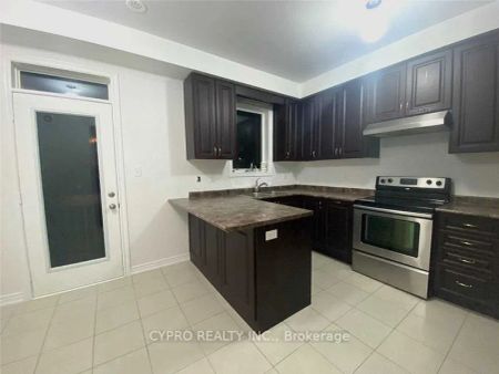 80 Roy Grove Way - Photo 3