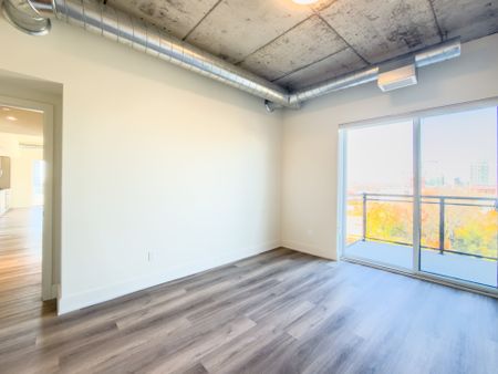 For Lease - 770 Somerset Street Unit# 406, West Centre Town, Ontario - Photo 3