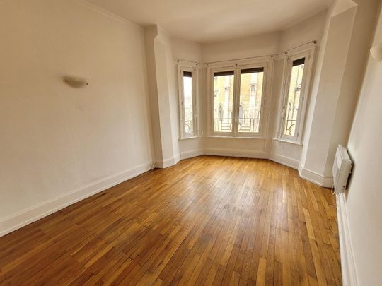 Location Appartement 2 pièces 45m² ECULLY 69130 - Photo 1