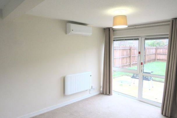 Hawthorne Lane - Photo 1