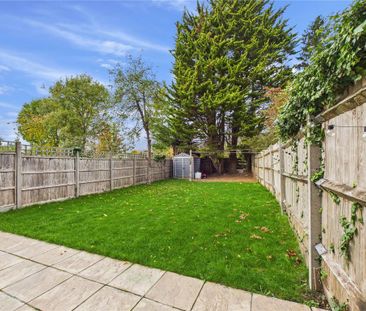 3 bedroom terraced house to rent - Photo 3