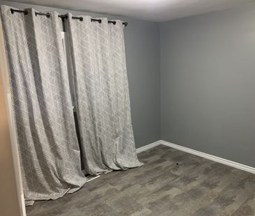 For Lease - 19 Hamel Avenue, Waterloo, Ontario - Photo 6