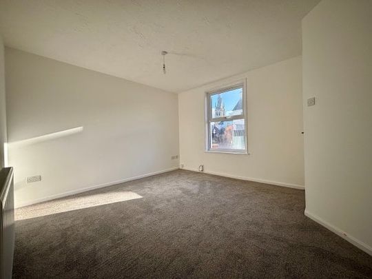 Royal Oak Mews, Cheltenham, GL50 - Photo 1