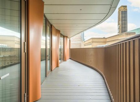 Triptych Place - Photo 2