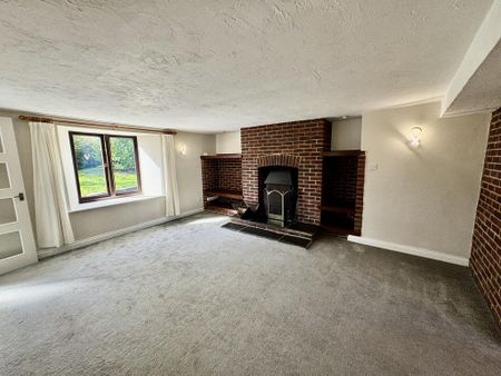 5 bedroom barn conversion to rent - Photo 2