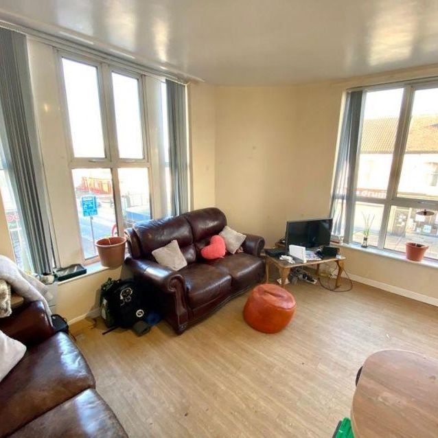 3 bedroom house share to rent - Photo 1