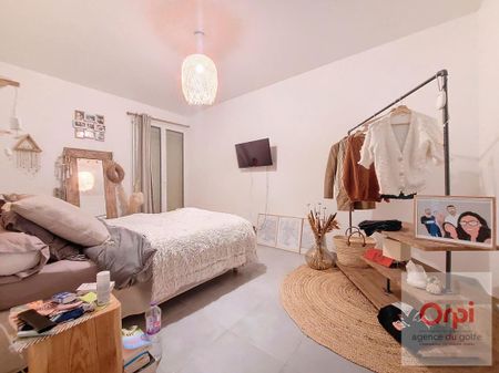 Location Appartement 4 pièces 83m² AJACCIO 20090 - Photo 2