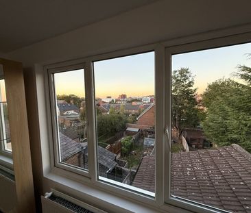 2 Bed Flat, Stockwood Crescent, LU1 - Photo 3