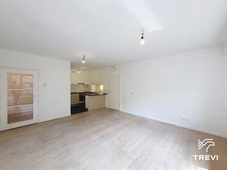 Appartement te huur - foto 3