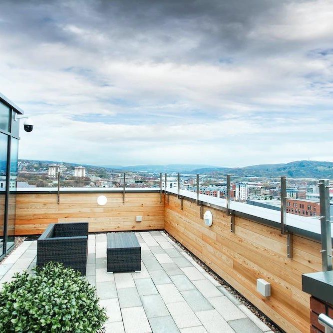 1 bedroom in a flat share to rent - Photo 1