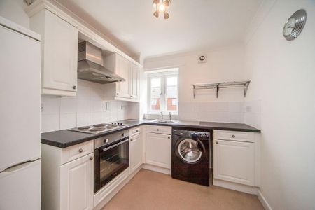 2 bedroom flat to rent - Photo 5
