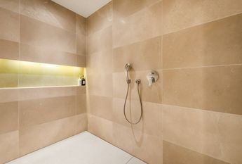 4 bedroom luxury Villa for rent in El Paraíso, Andalusia