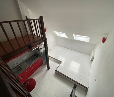 Location Appartement 2 pièces 27m² - Photo 3