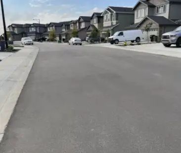 1-Bedroom furnished Basement Suite for Rent in Creekwood Chappelle,... - Photo 1