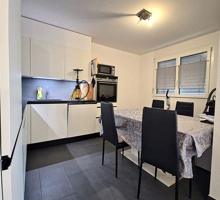 3.5 Zimmer, 101 m², 1. Stock - Photo 3